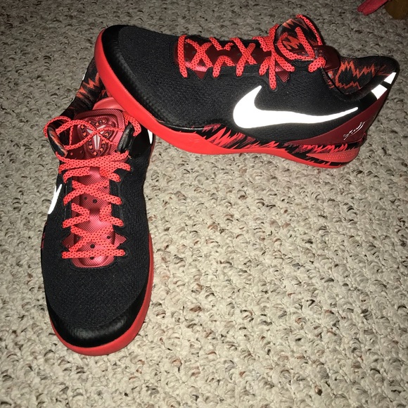 Kobe 8 System PP (size 9) - Picture 3 of 8